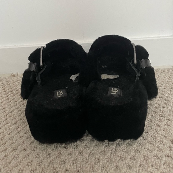 UGG Double Strap Plush Platform Slippers Size 7 - Picture 5 of 8